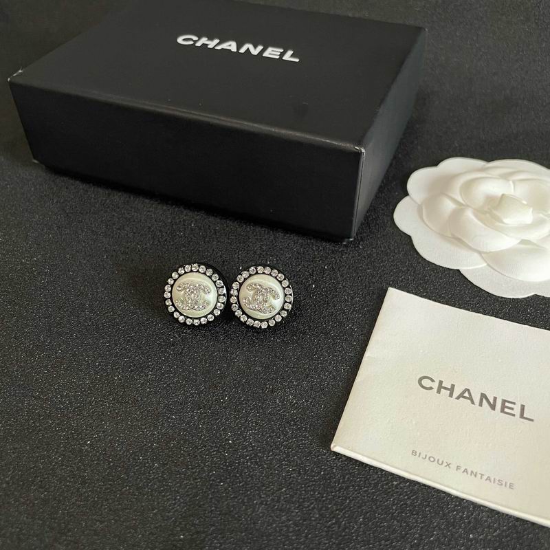 Chanel Earring 03yxs311